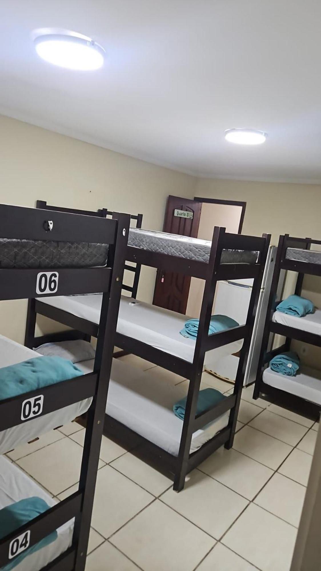Apartamento Predio Atalaia - Grande *